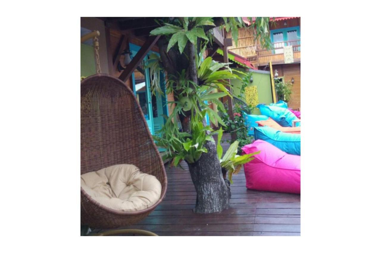 Bleu Verde, The Secret Garden - Turtle Point Beach Gili Trawangan Exterior foto