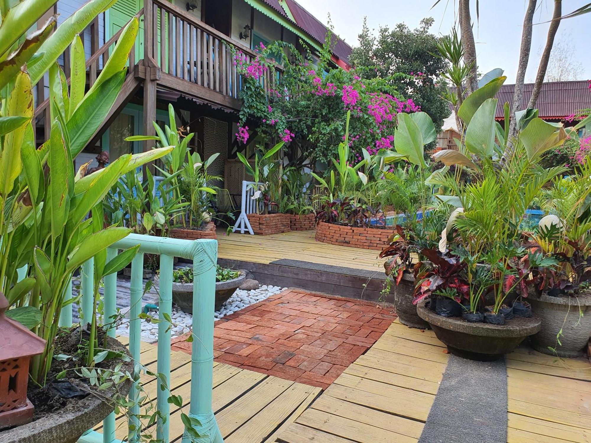 Bleu Verde, The Secret Garden - Turtle Point Beach Gili Trawangan Exterior foto